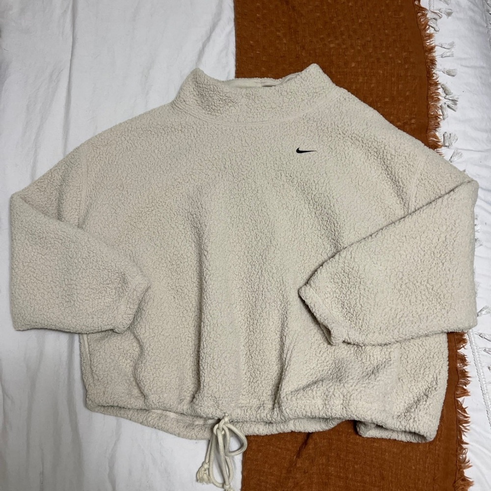 Womens Nike tan Sherpa pullover 2XL
